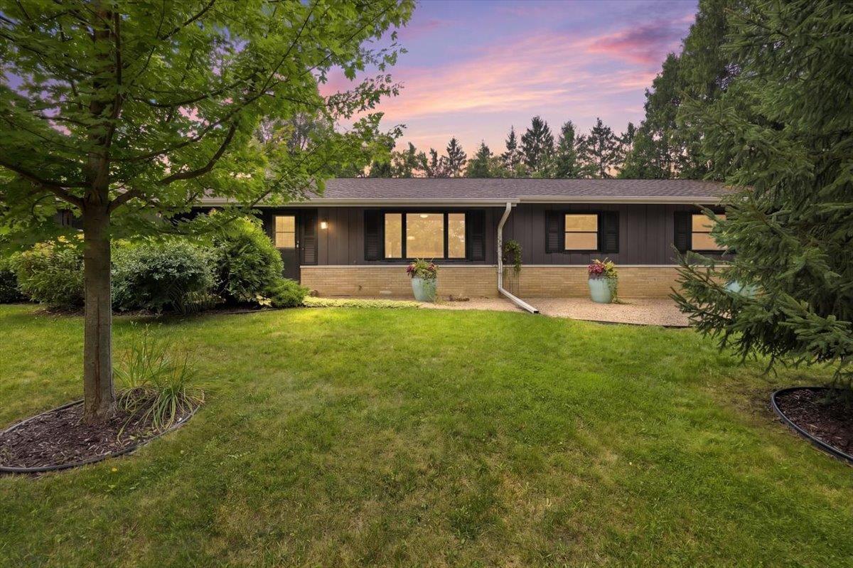 6117 Driftwood Avenue — photo