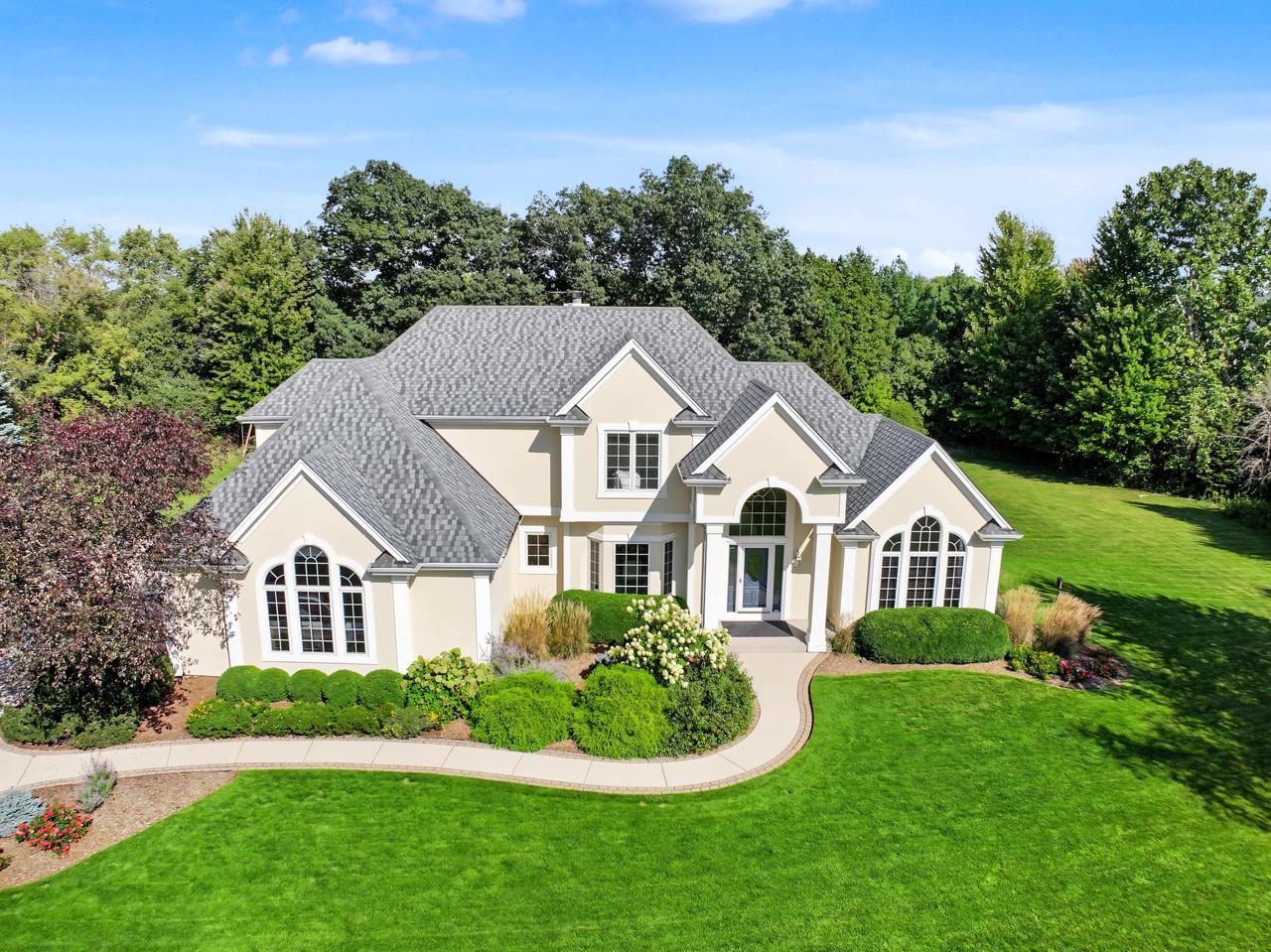 261 Steeple Pointe Circle — photo