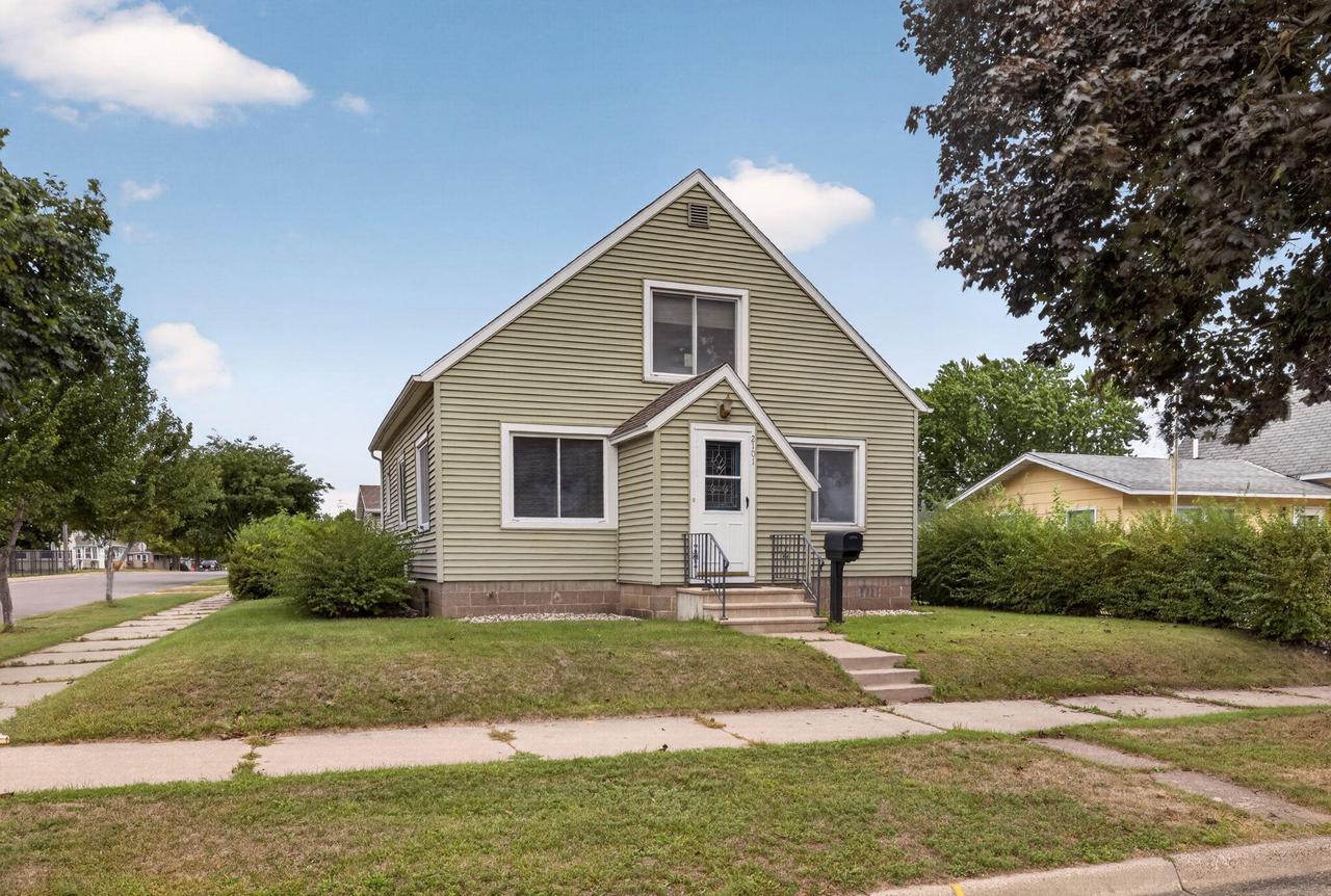 2101 Redfield Street — photo