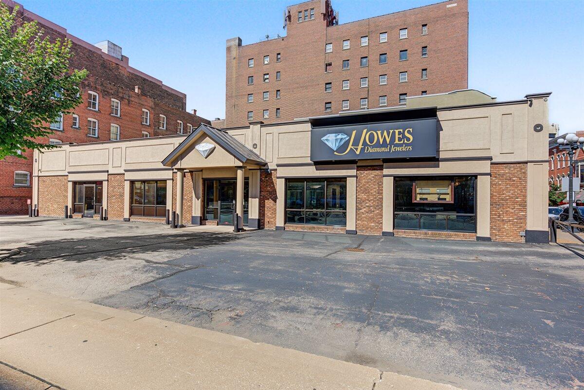 324 Main Street — photo