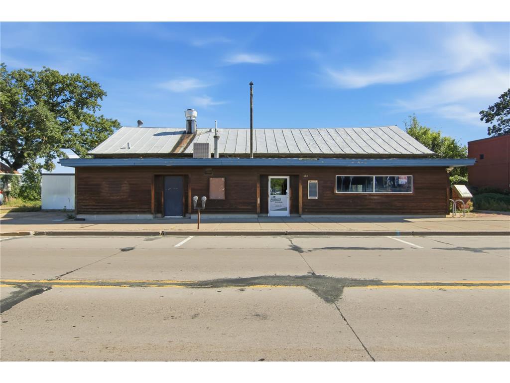 512 Crescent Street — photo