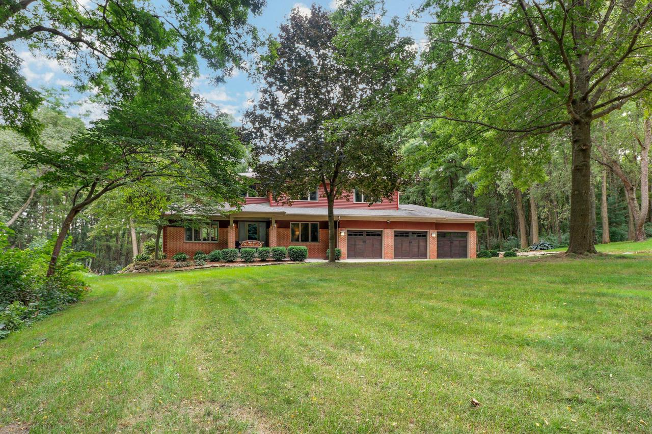899 County Rd MM, Oregon, WI 53575 — photo 2