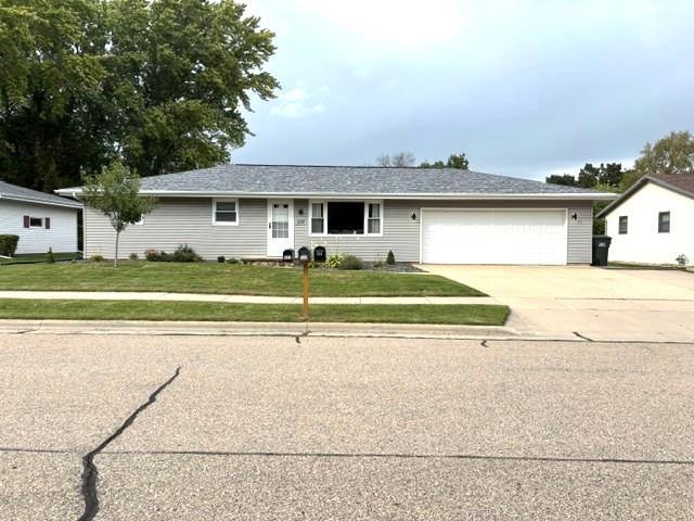 532 Willow Drive — photo