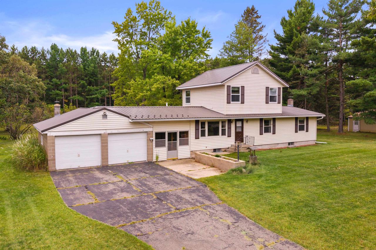 4555 Lynn Hill Road — photo