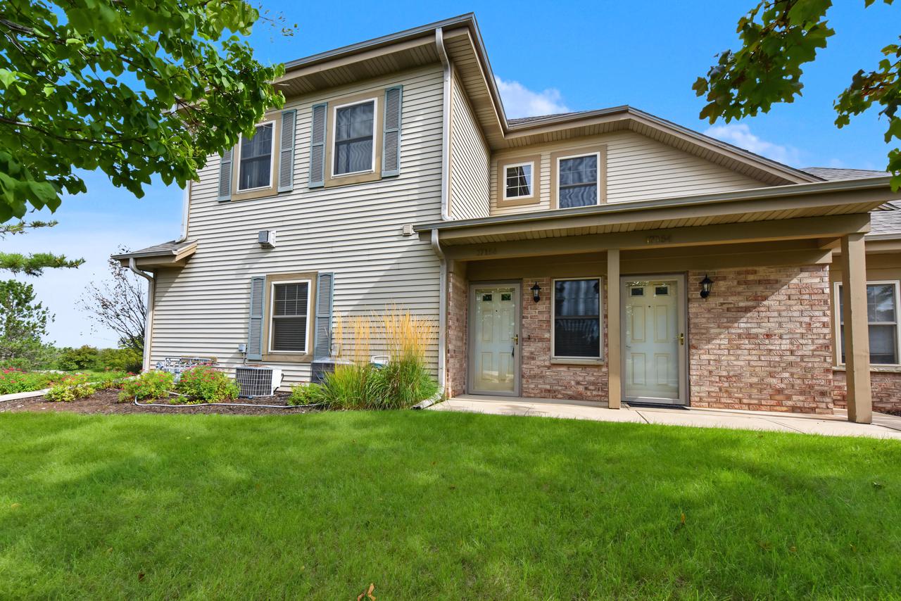 N55W17156 Ravenwood Drive 19156 — photo