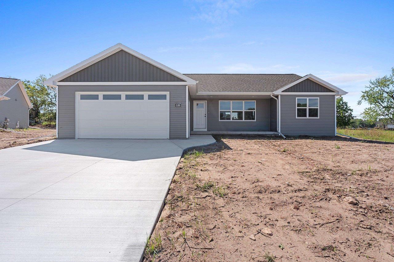 530 Riverview Drive — photo