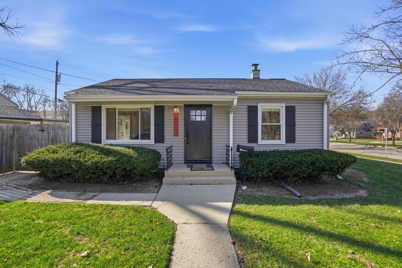 9155 W Park Hill Avenue — photo