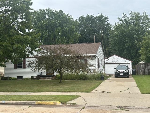 412 N Eagle Street — photo