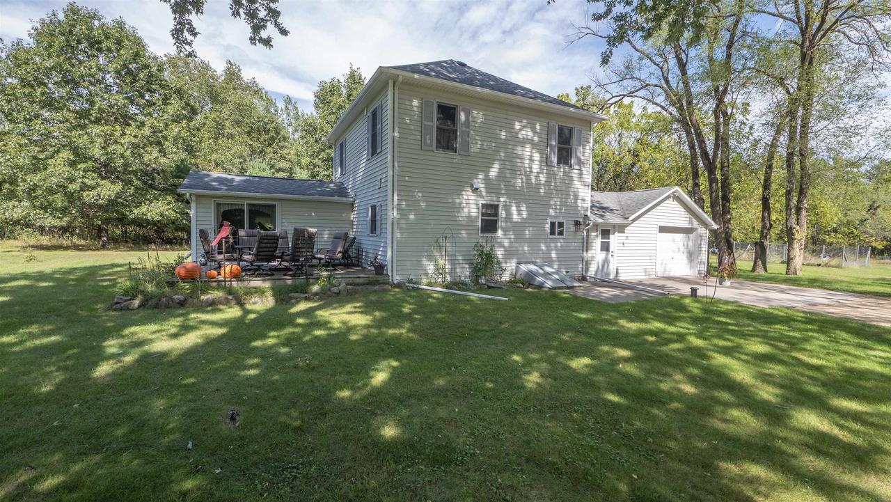W5442 County Road F — photo