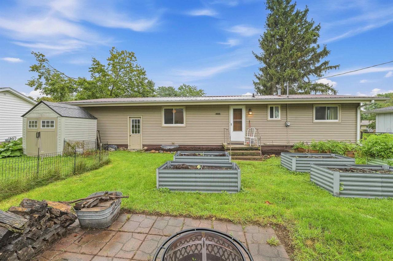 206 Sharp AVENUE, Reeseville, WI 53379 — photo 3