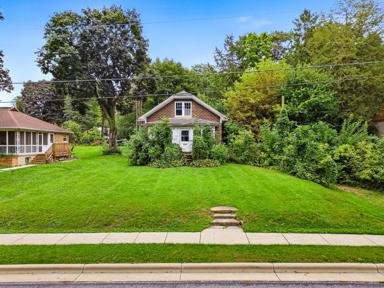 524 Griffith Street — photo