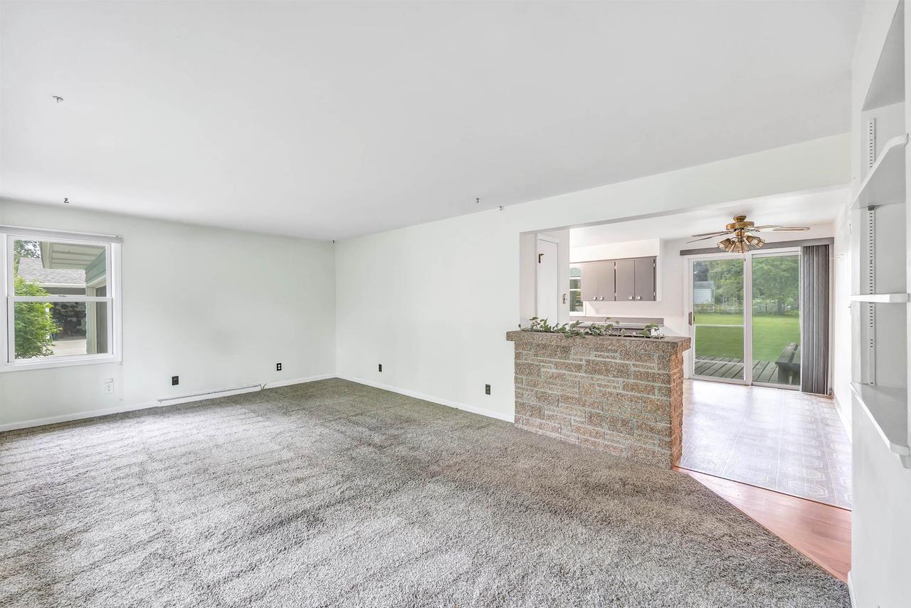 3235 N Morrison Street, Grand Chute, WI 54911 — photo 3