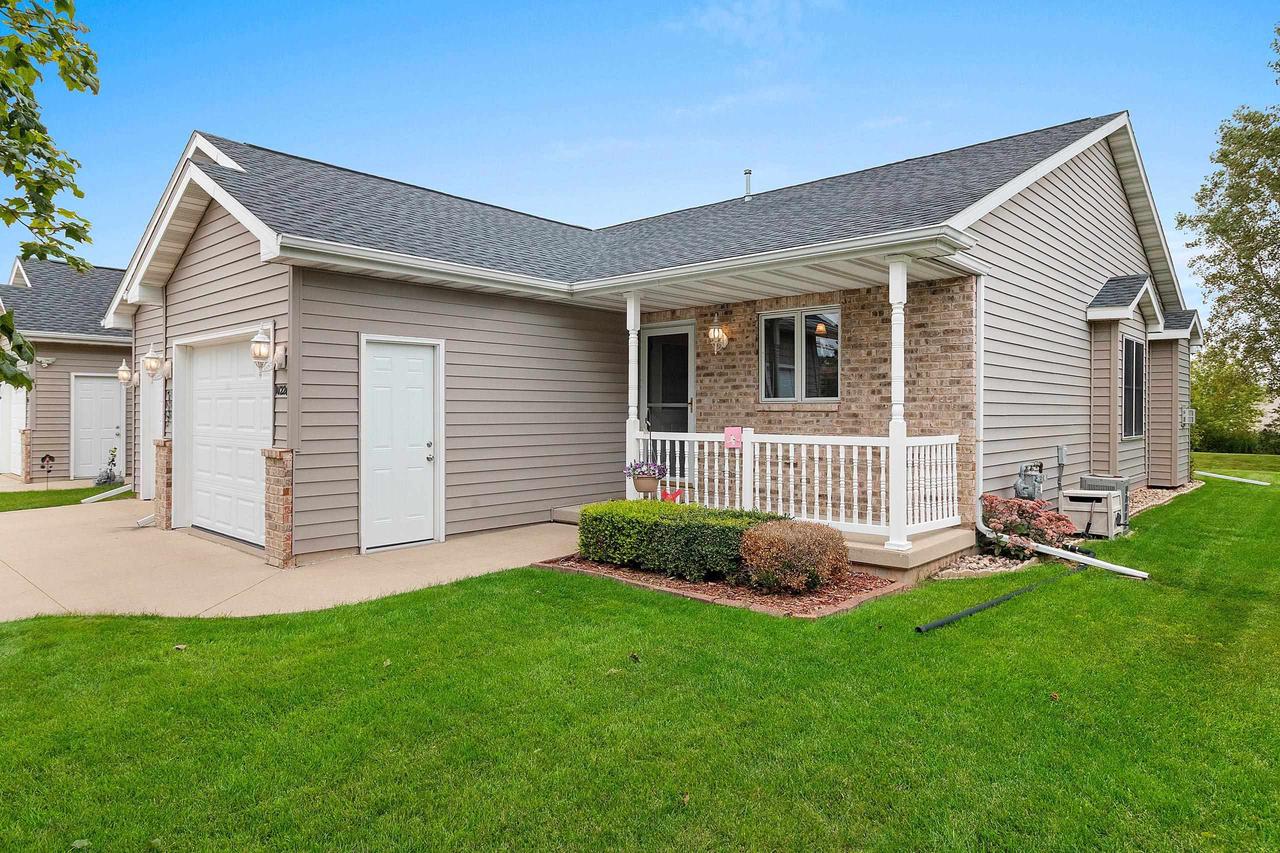 N1226 Redwing Drive — photo