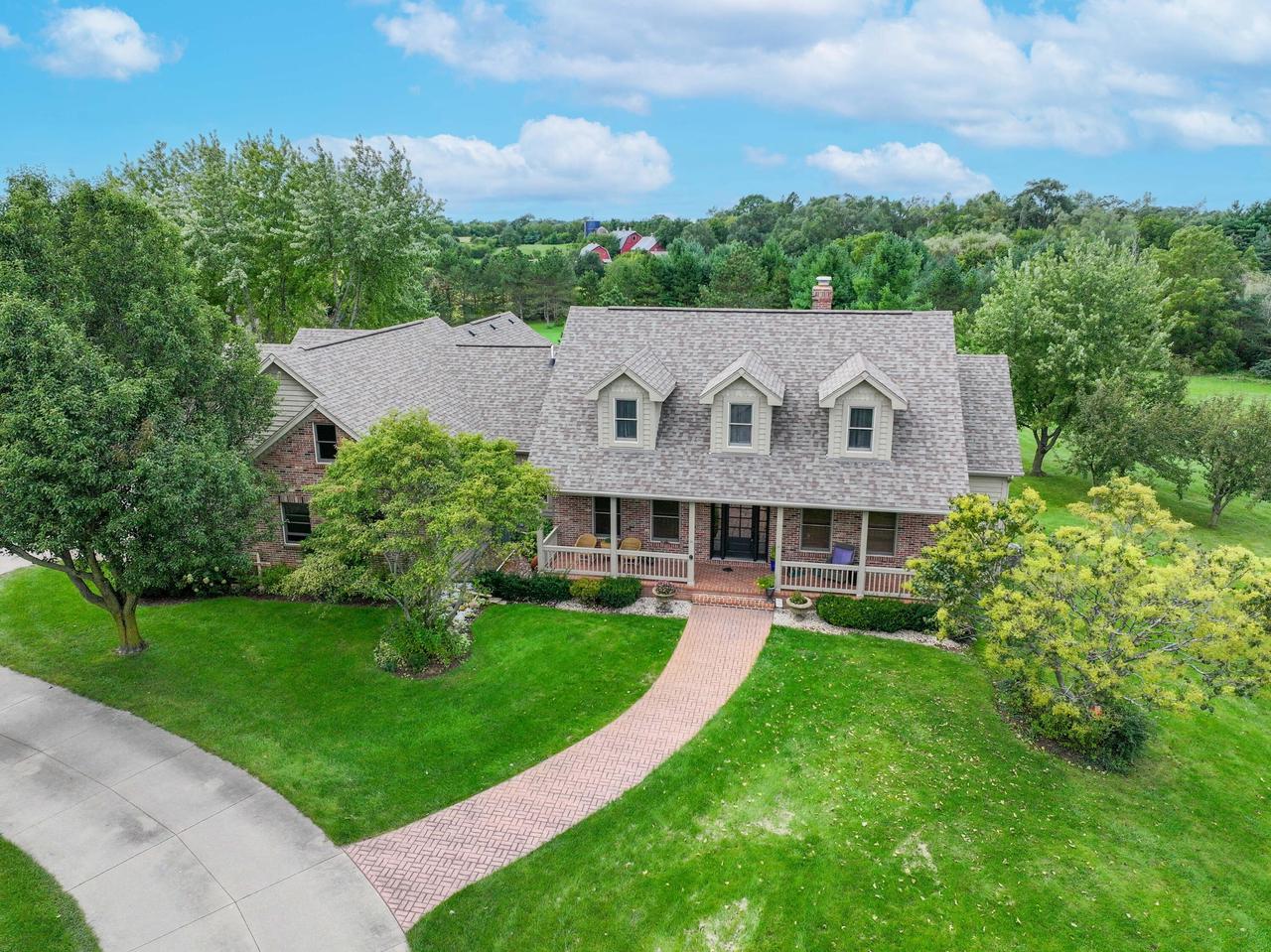 5046 Briar Ridge Court — photo