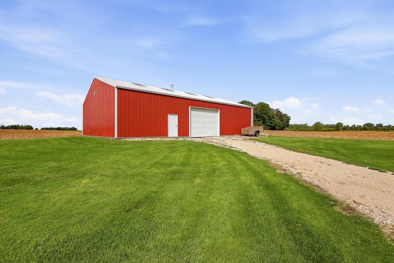 7914 Scheffler ROAD, Newton, WI 53063 — photo 3