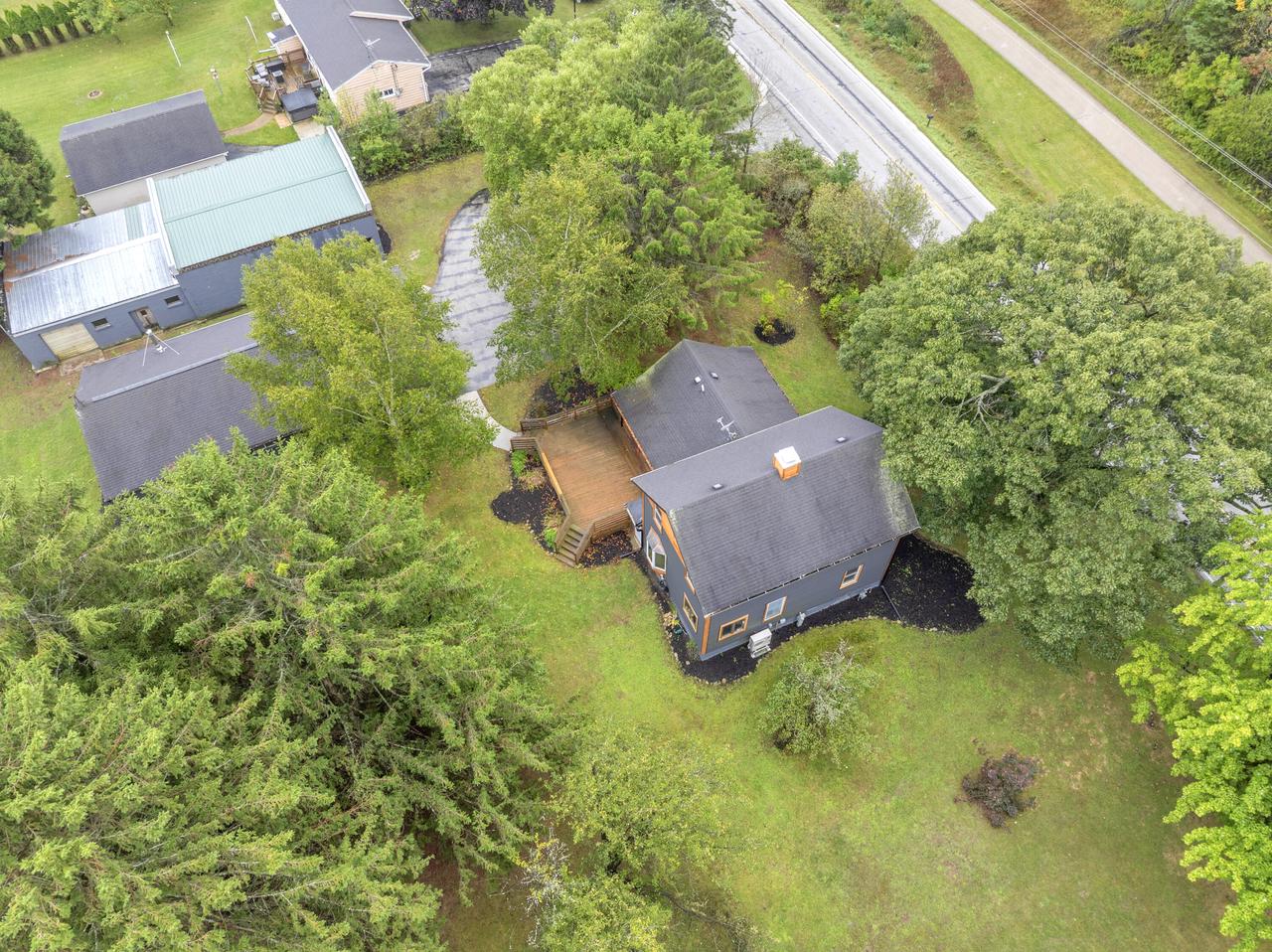 2423 Sandy Bay ROAD, Manitowoc, WI 54220 — photo 2
