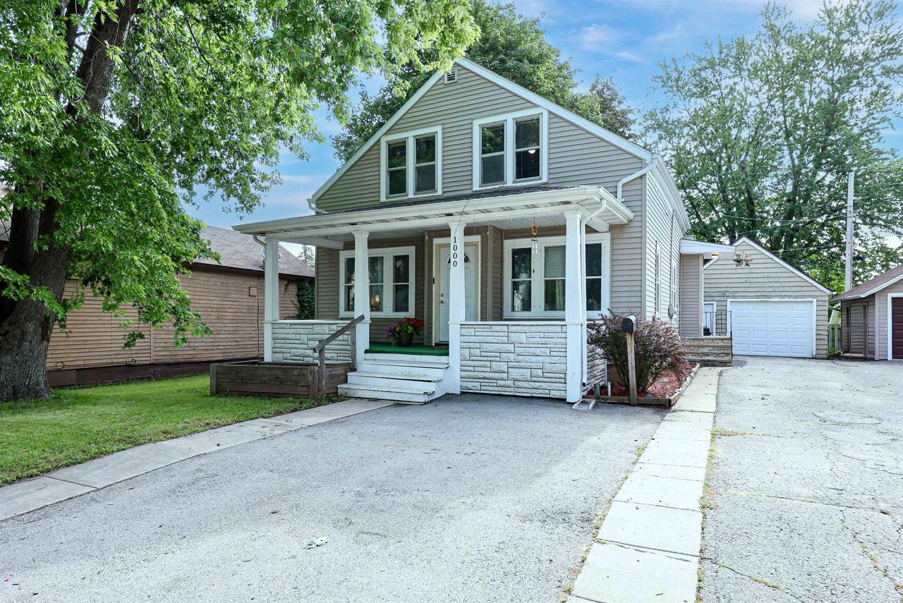 1000 Lawe Street — photo