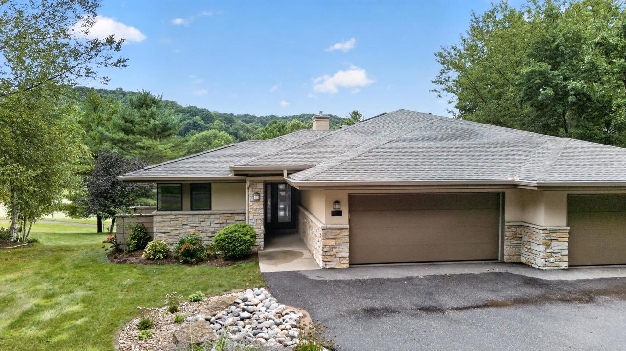 111 Aspen Glen Drive — photo