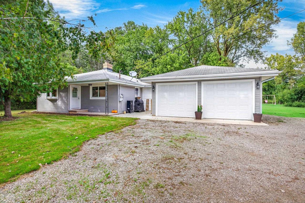 1730 W Edgewood Drive — photo