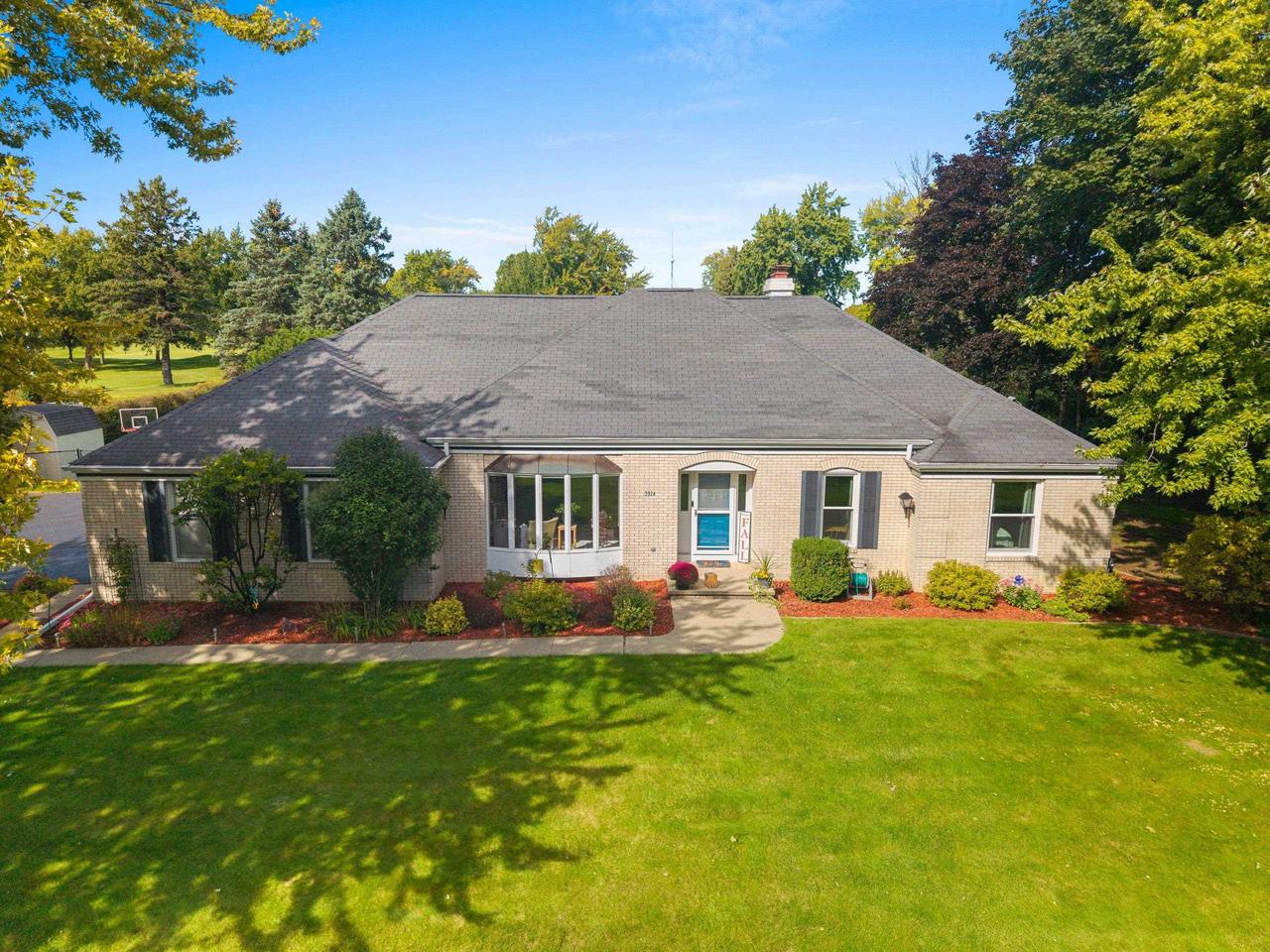 2924 Ridgeway Drive — photo