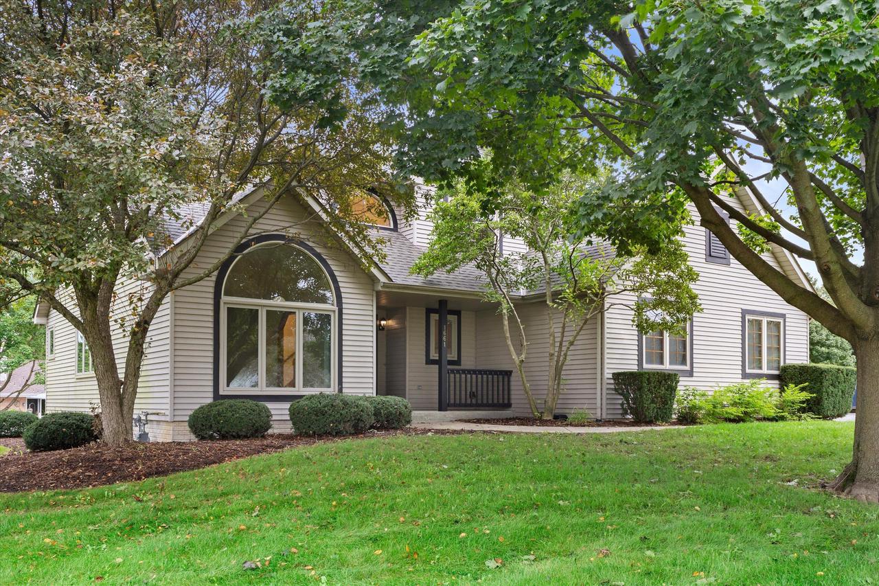 1661 Wood Ridge Lane — photo