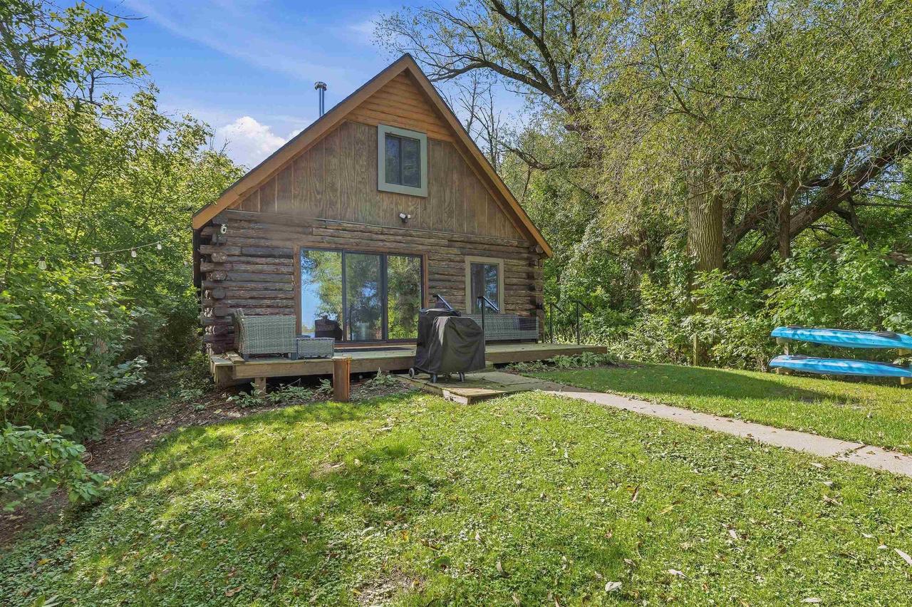 5722 Springbrook Road — photo