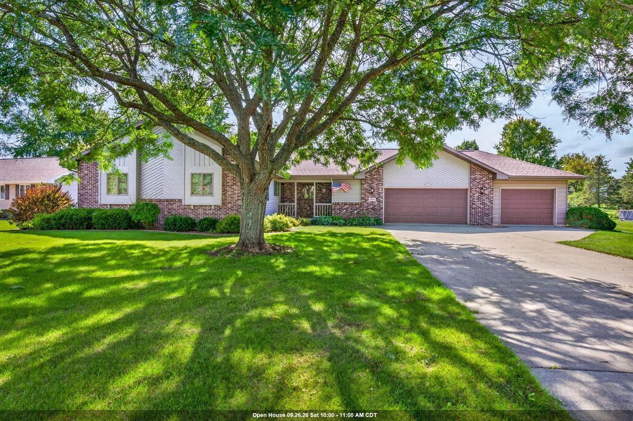 W6561 Cedar Lane — photo