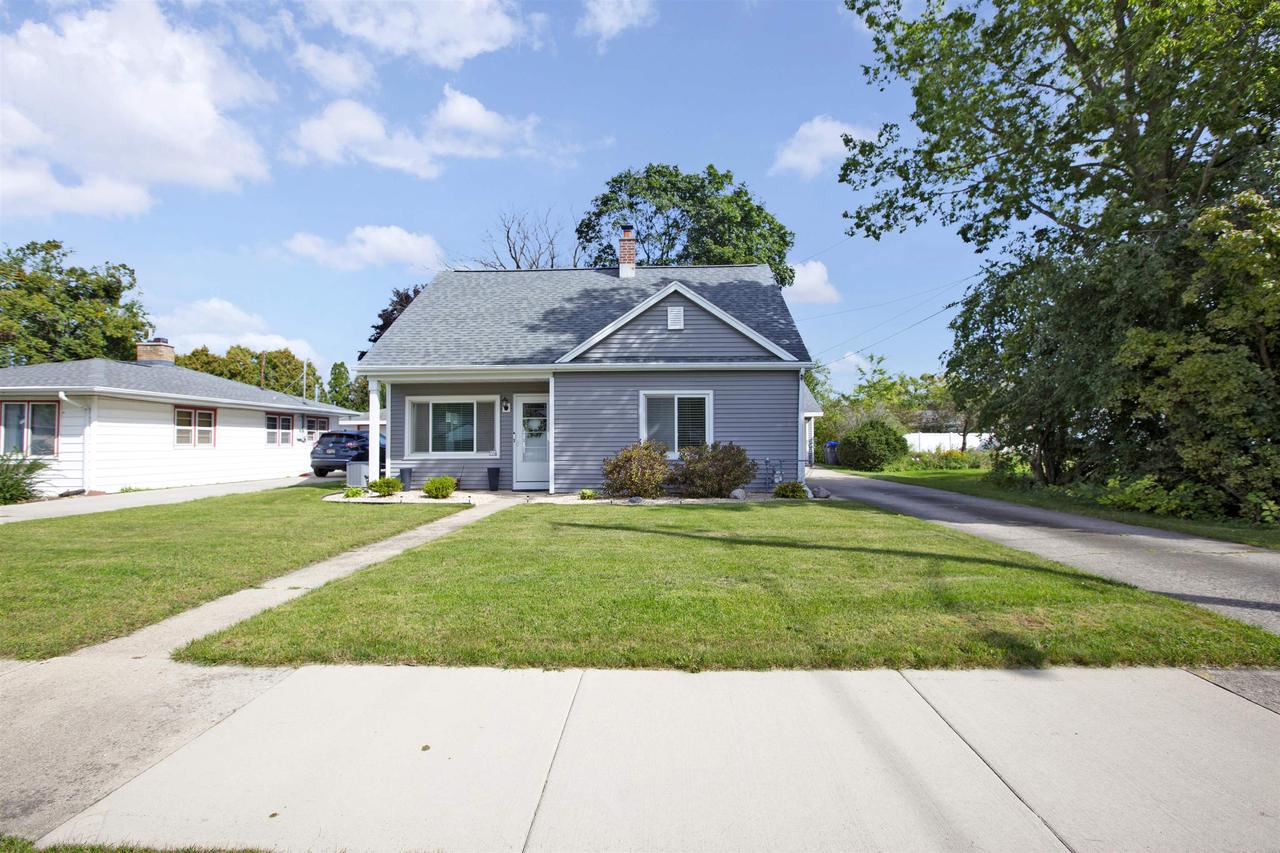 724 Mitchell Street — photo