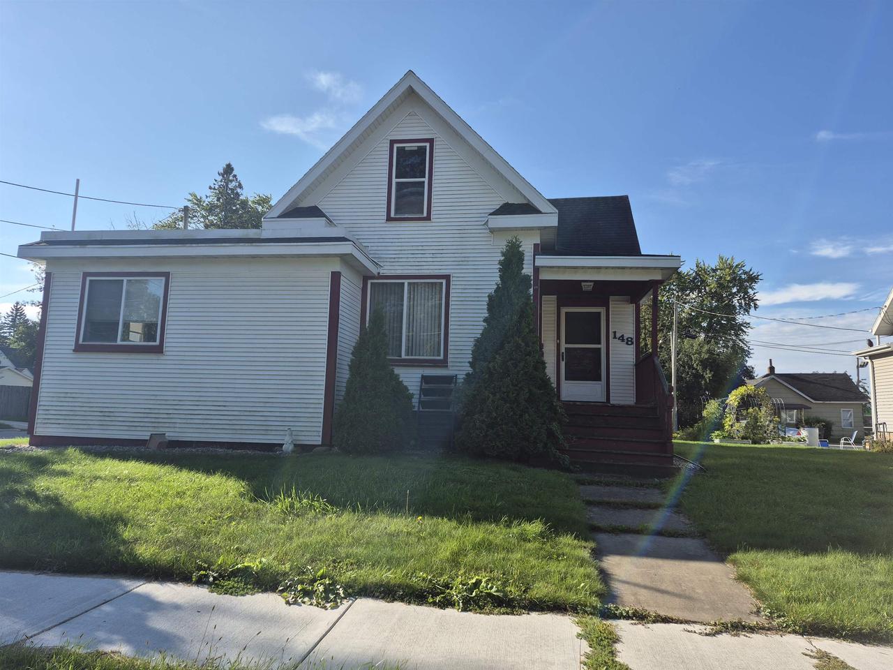 148 E Pearl Street — photo