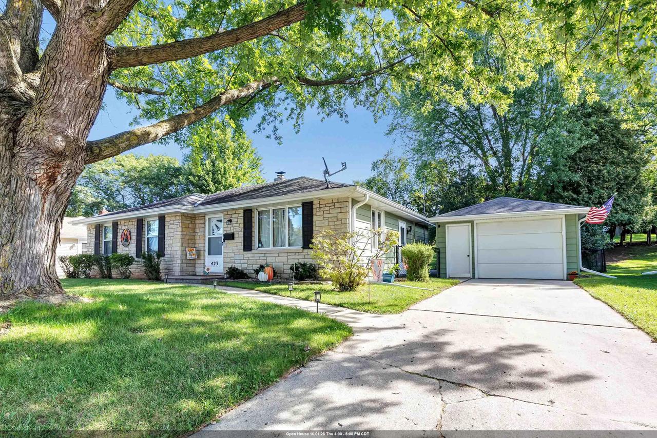 423 Bader Street — photo