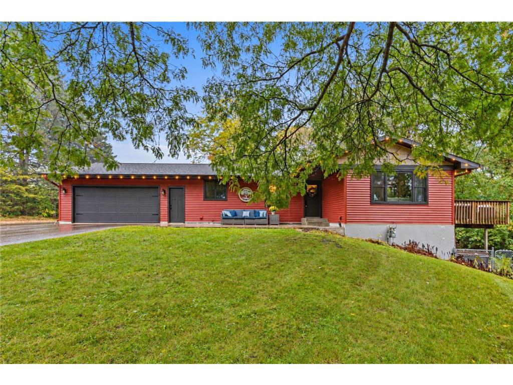 653 Deerwood Drive — photo