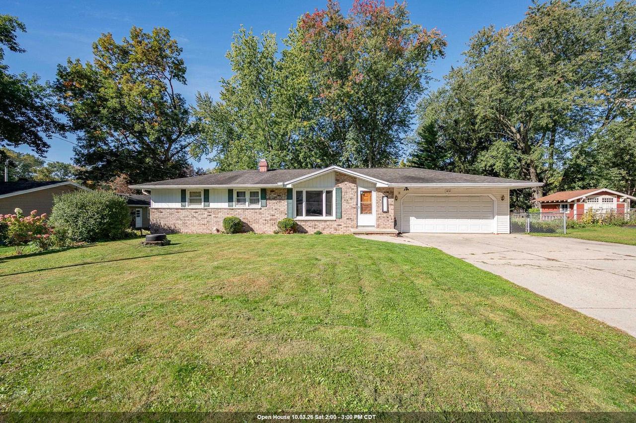 1434 Baumgart Road — photo