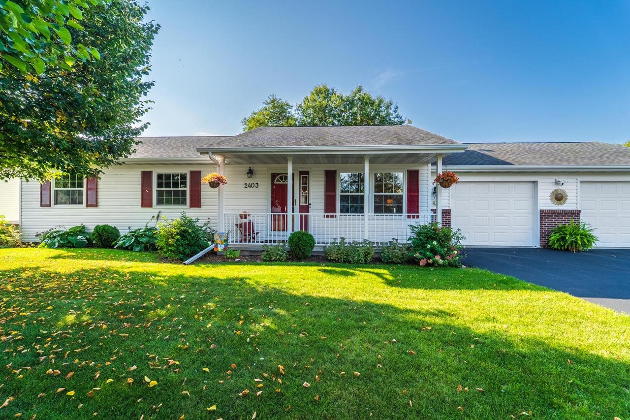 2403 Country Creek Lane — photo