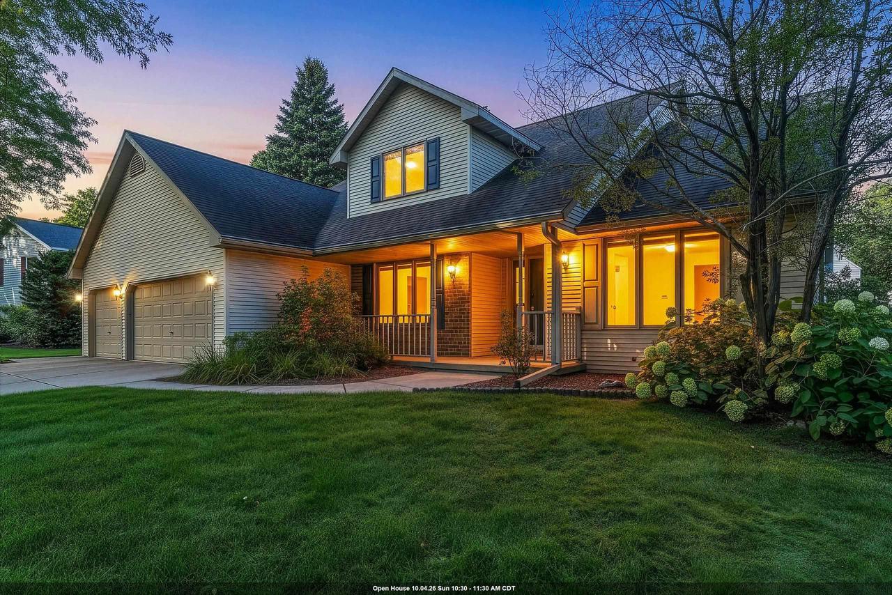 1610 King Of Arms Drive — photo