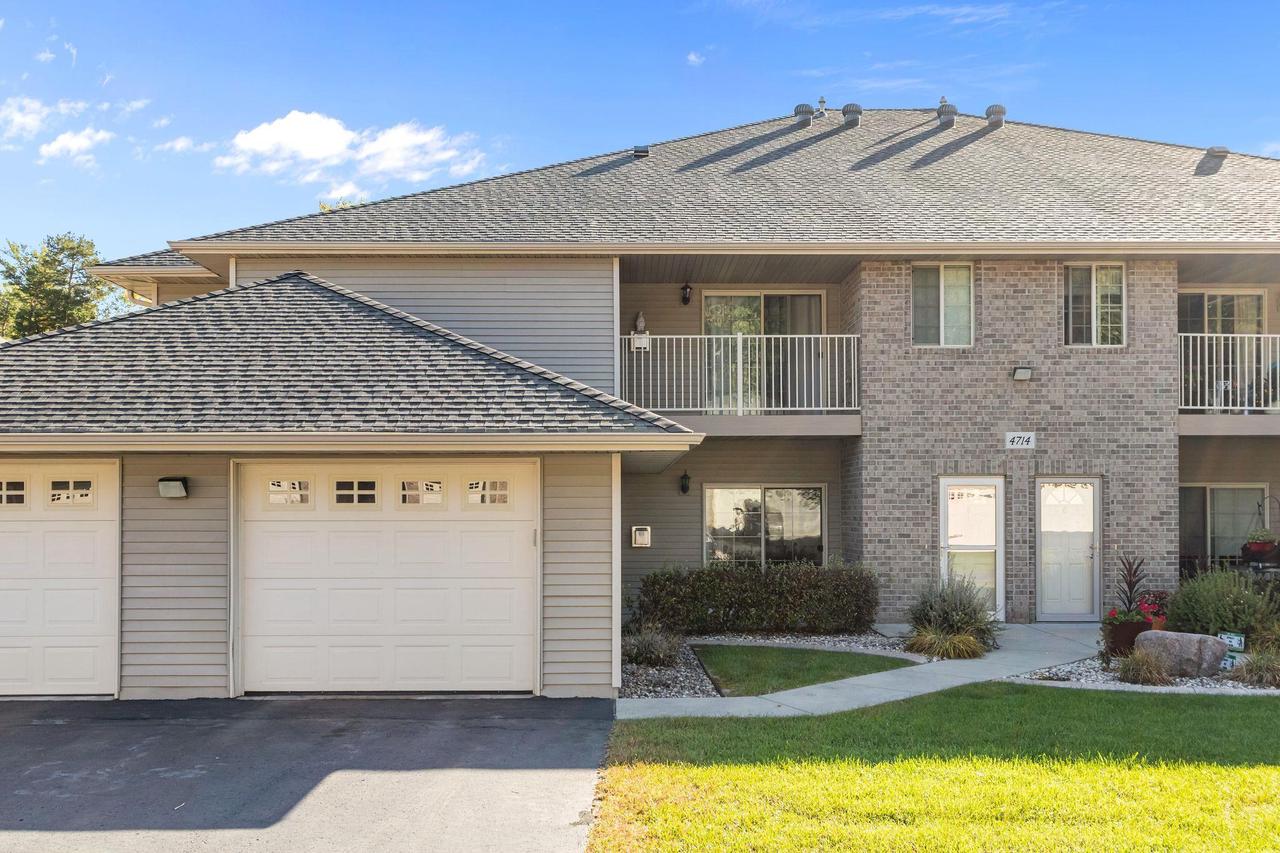 4714 Everbreeze Circle — photo