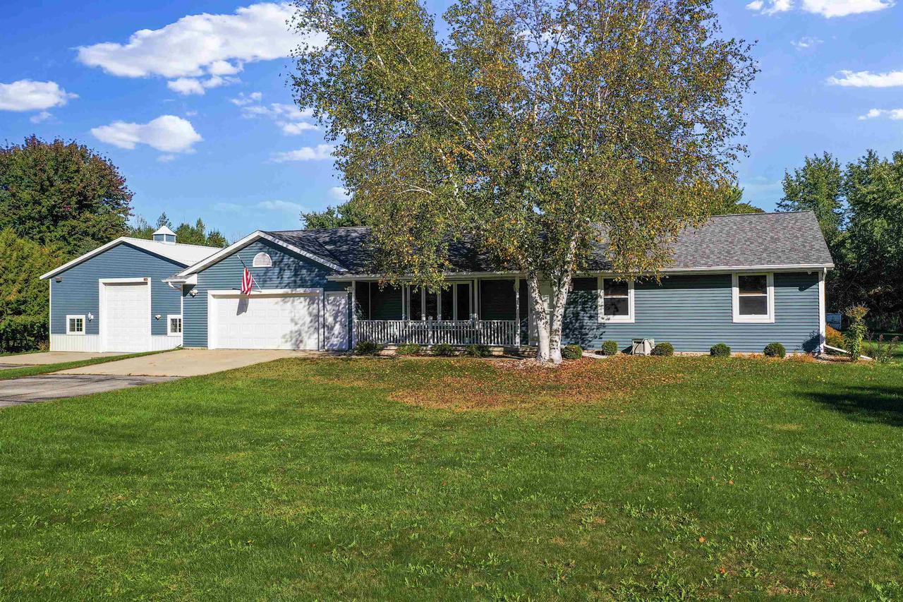 1168 County Road C — photo