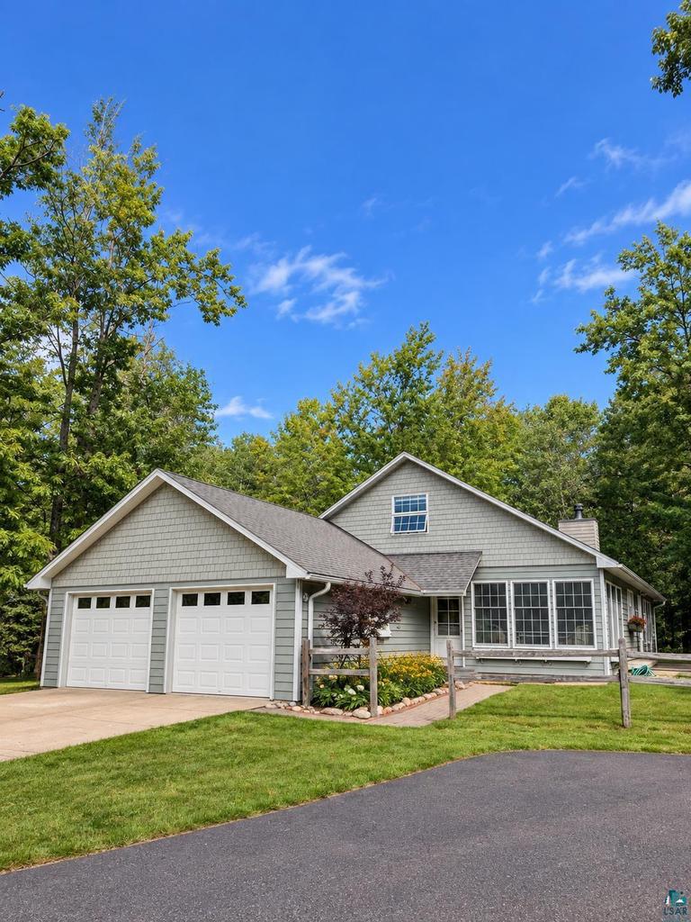 870 Middle Road, La Pointe, WI 54850 — photo 2
