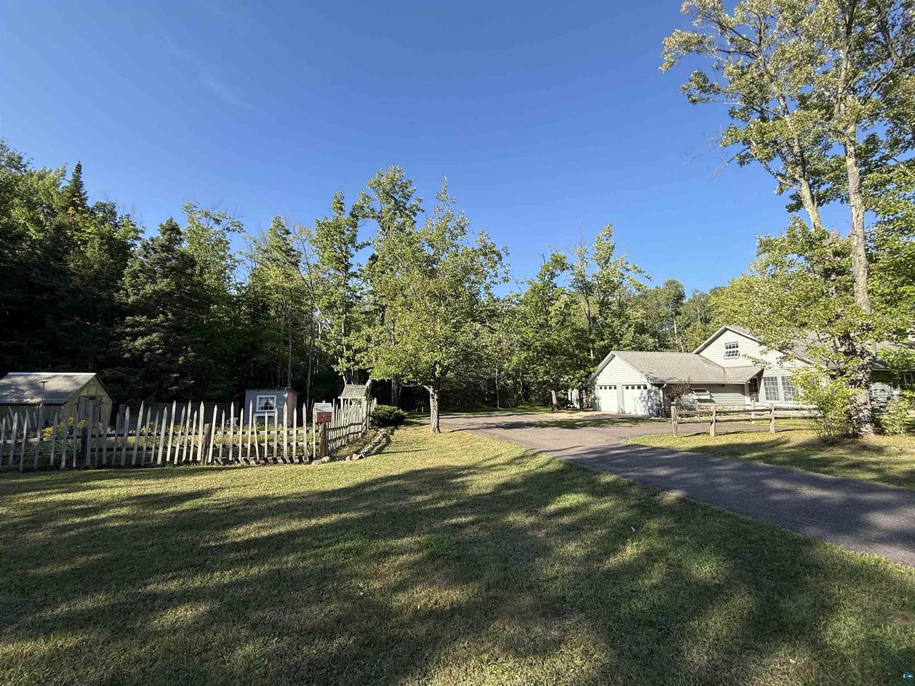870 Middle Road, La Pointe, WI 54850 — photo 3