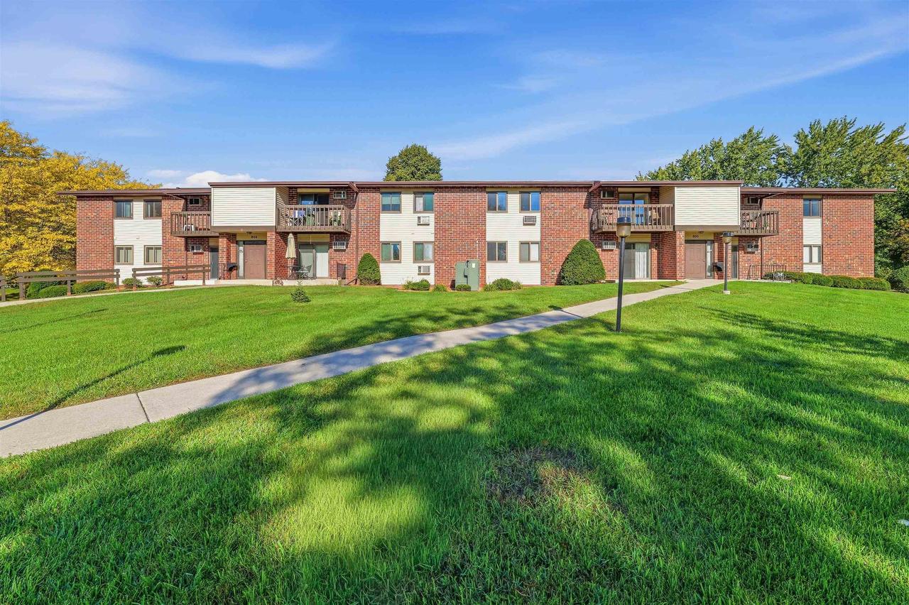 800 S Park Avenue #2F — photo