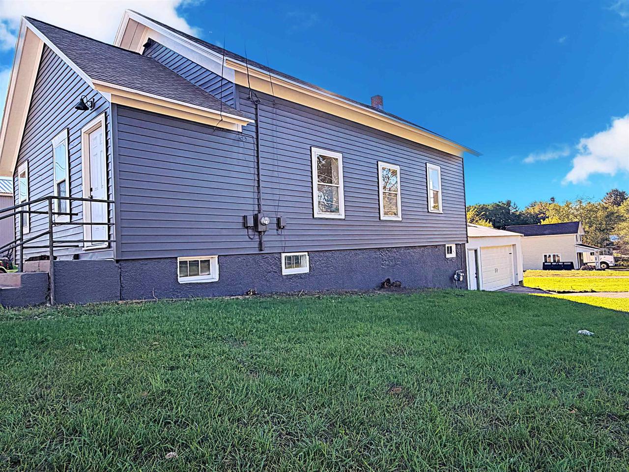 142 Bennett Street — photo