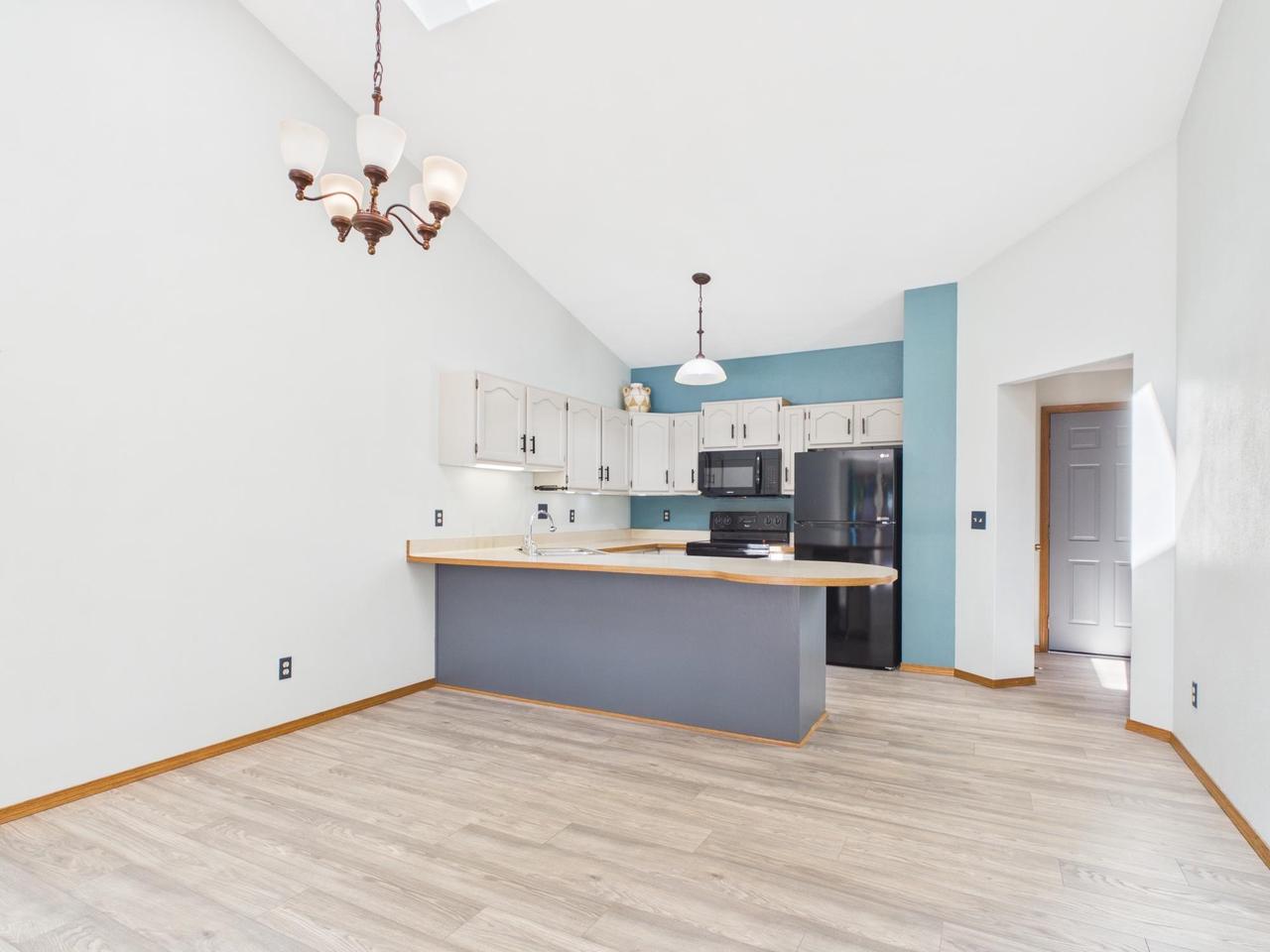 907 W Ridgeview Drive, Appleton, WI 54914 — photo 2