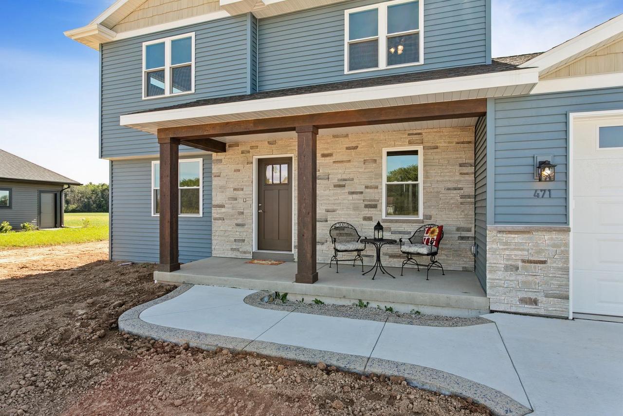 471 Rustic Ridge Drive, Brillion, WI 54110 — photo 2