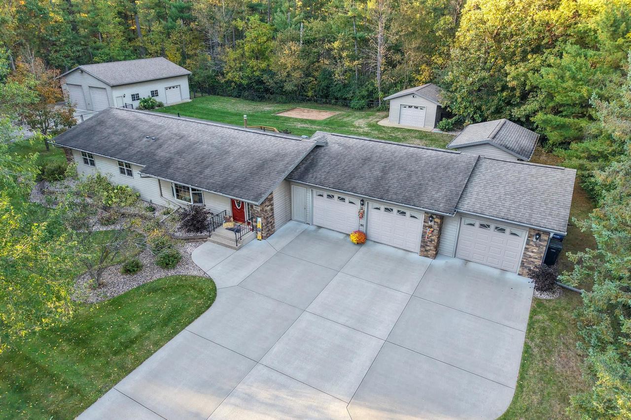 4805 Rosemary Circle — photo