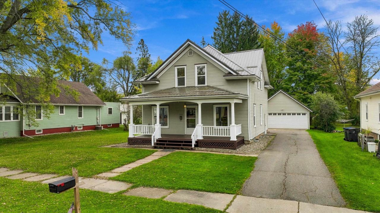 510 W Blodgett Street — photo