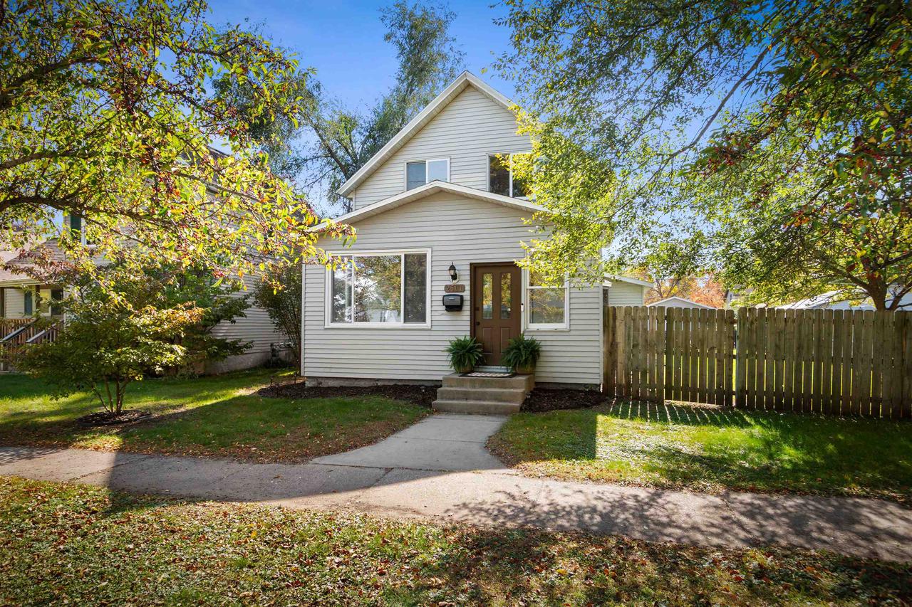 2501 Ellis Street — photo