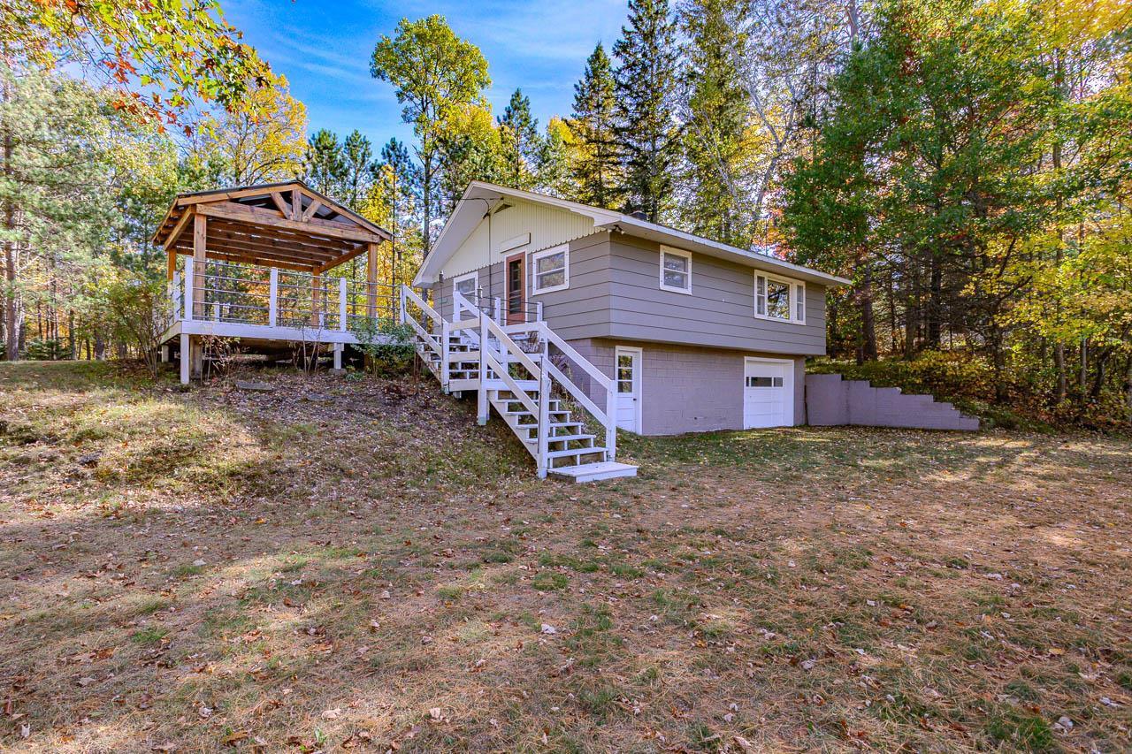6907 E Rapids Road — photo