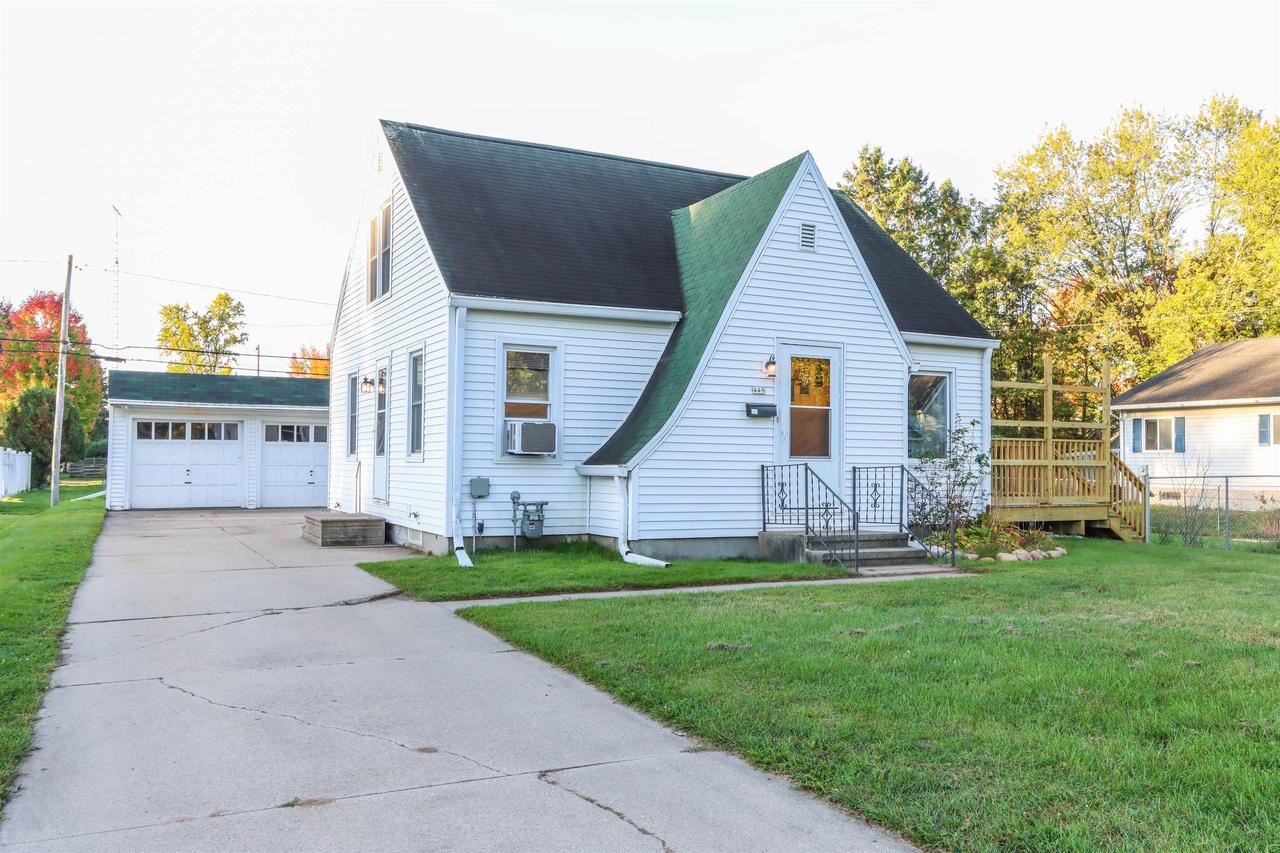 449 Wadleigh Street — photo