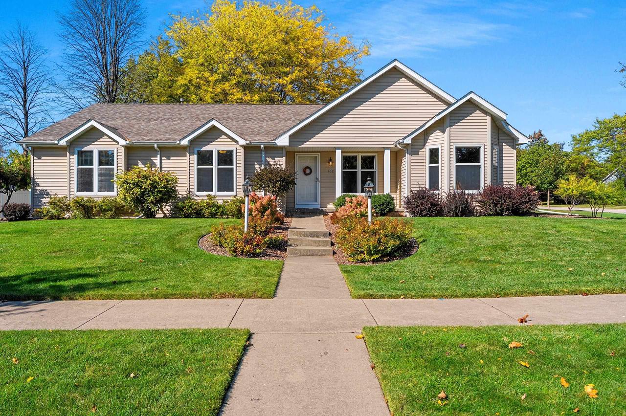 102 Acreview Drive — photo