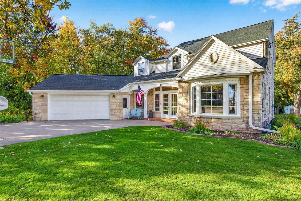 471 Holland Court — photo