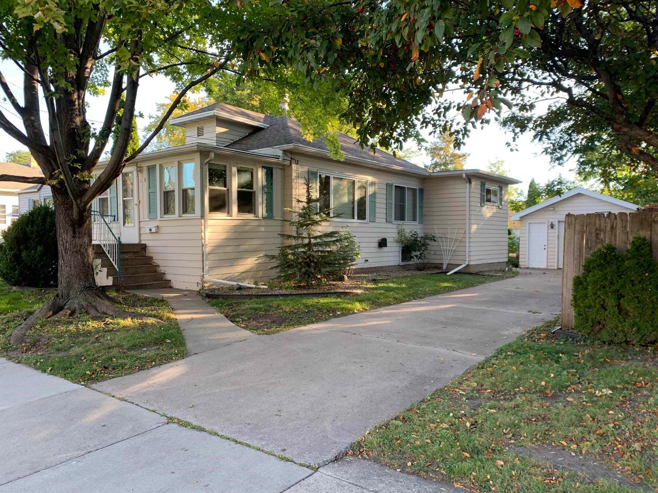 1620 Mt Vernon Street — photo